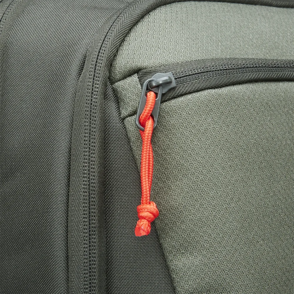 Lenovo Eco Pro 15.6 Backpack 4X40Z32891 - рюкзак для ноутбука 15.6 Lenovo Eco Pro 15.6 Backpack 4X40Z32891 - рюкзак для ноутбука 15.6